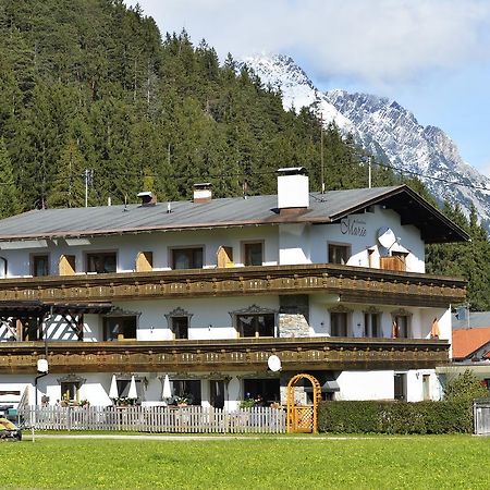 Pension Und Apartments Landhaus Marie Leutasch Exterior photo